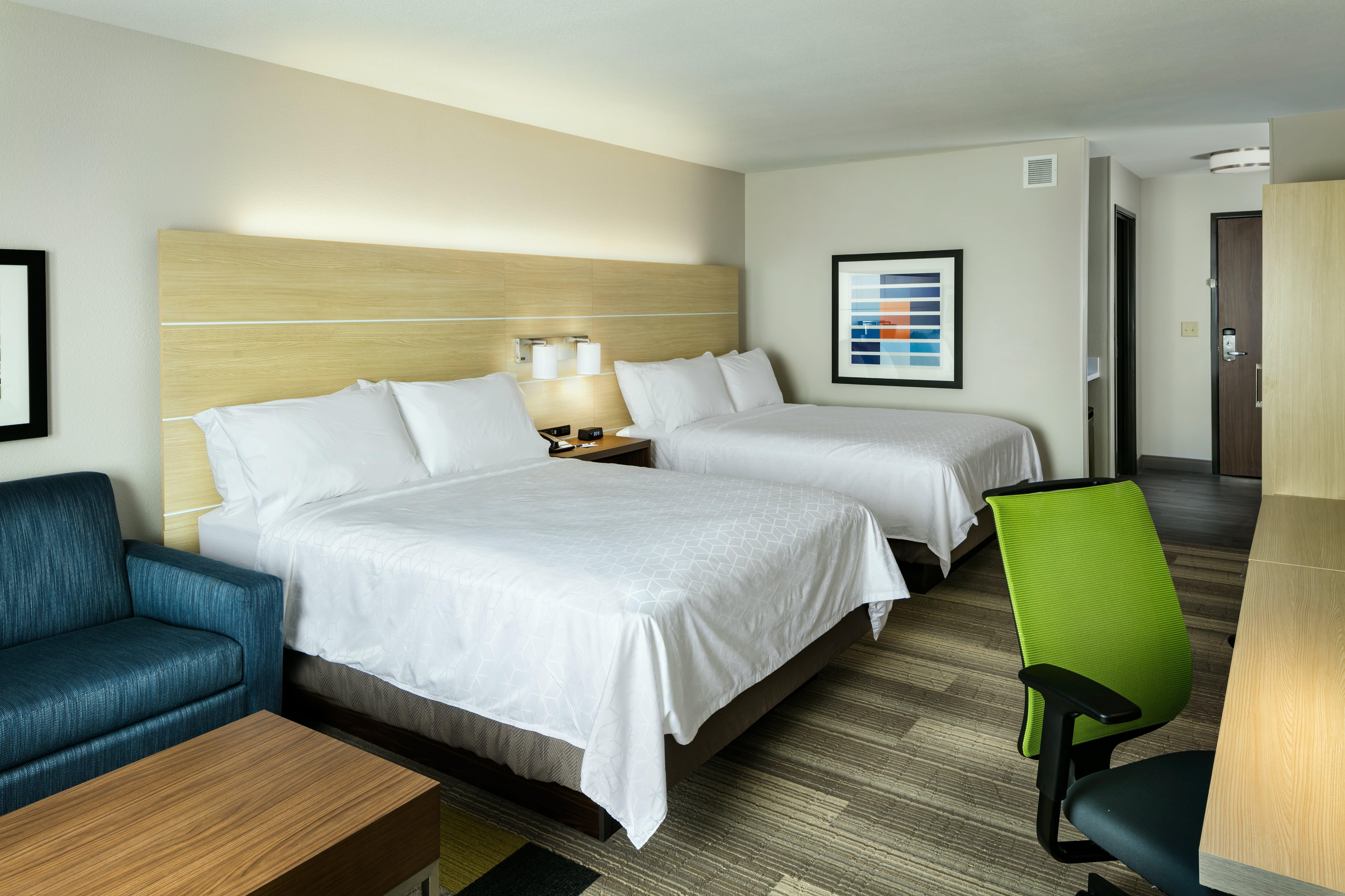 Holiday Inn Express & Suites - Medford By Ihg Exteriör bild